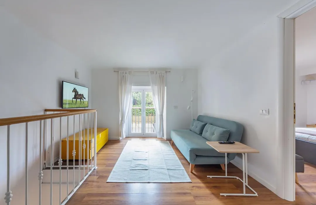 Guesthost - Cozy Apt X4 - 600 M Far From M3 Affori Fn-1